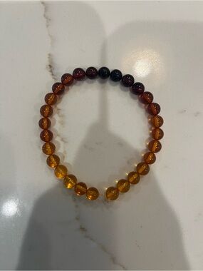 Ombré Baltic amber bead elastic bracelet